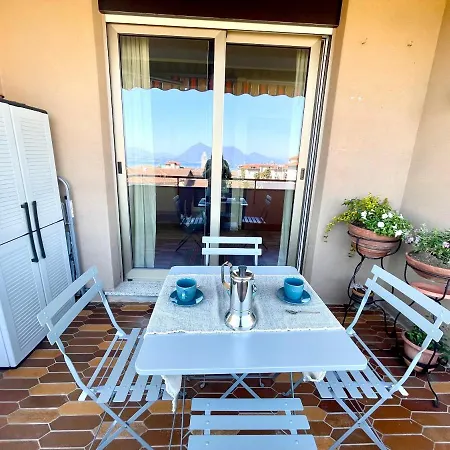 Vista - With Terrace & Islands View Apartman *